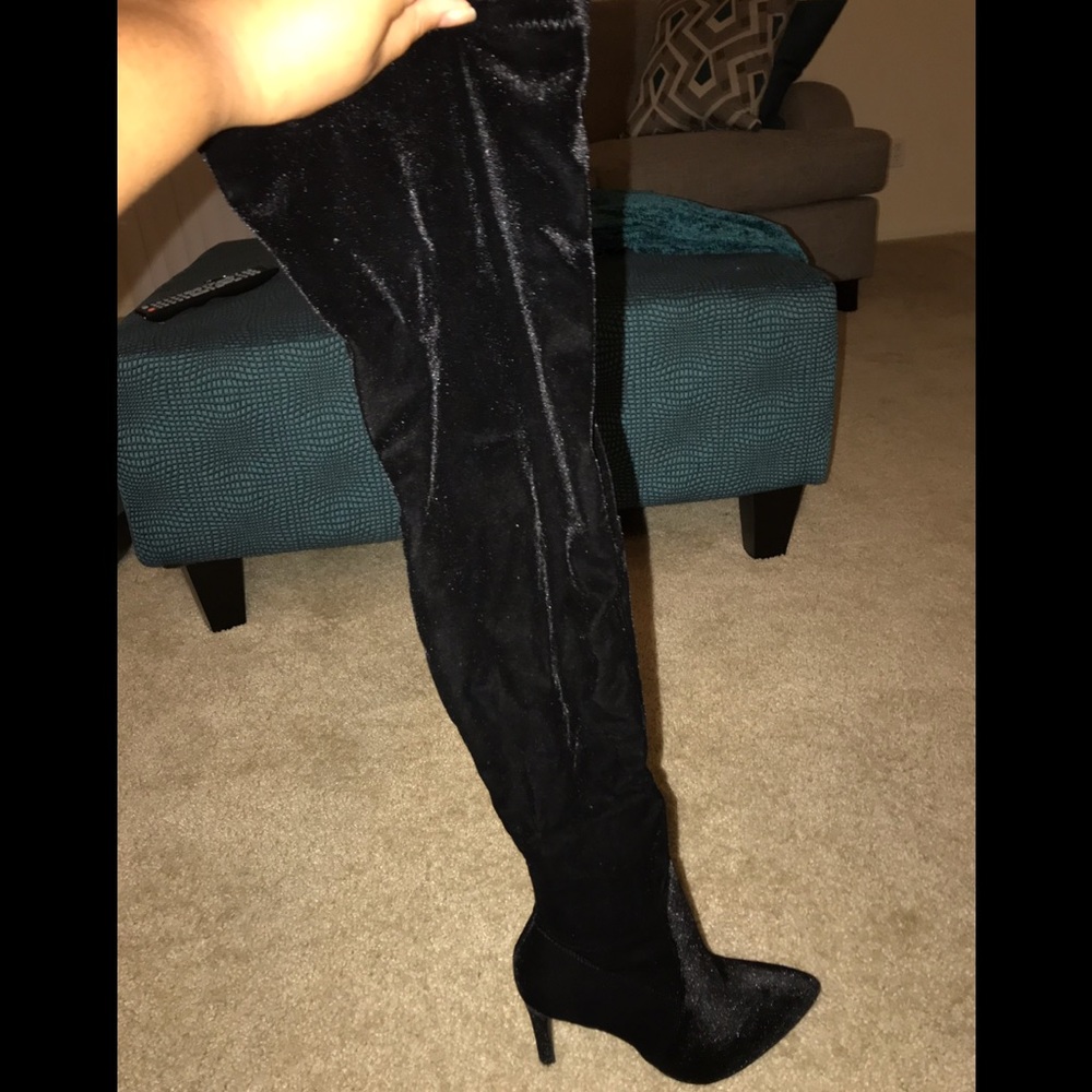 Cape Robbin Velvet Thigh High Boot!!